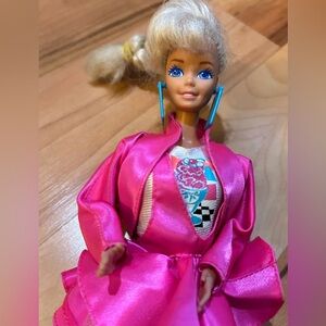 Vintage 1988 Cool Times Barbie Doll